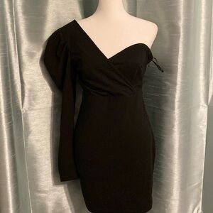 Black Party right-only sleeved minidress